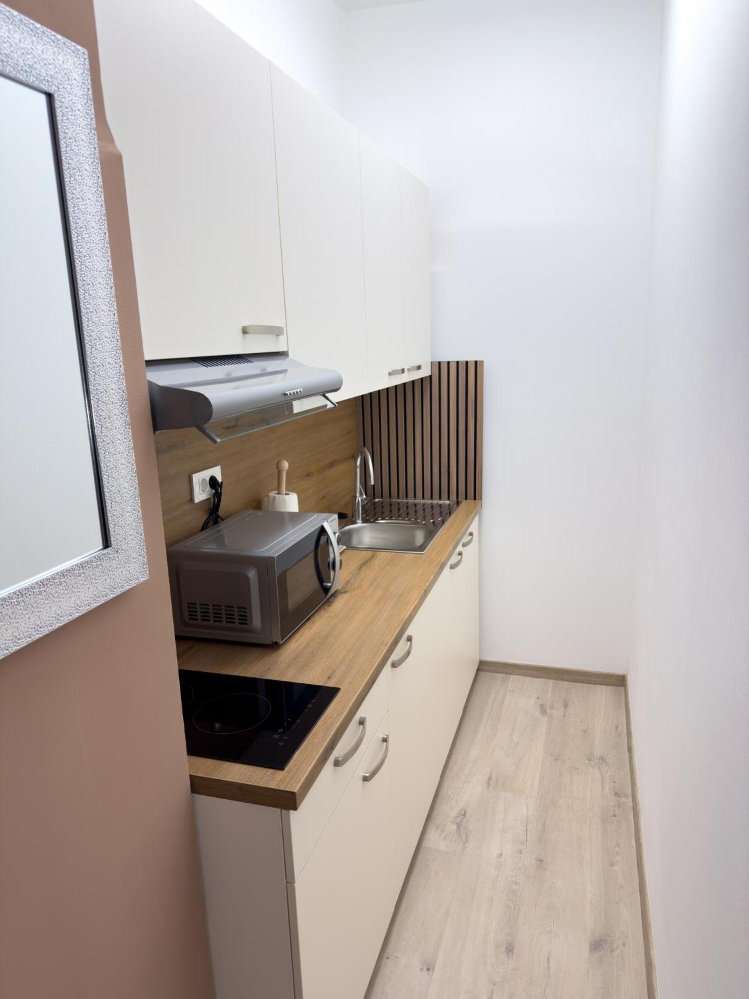 Apartments Adamas Celje Exterior photo